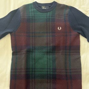 Fred Perry Men Swearer size XS. Excellent conditions.